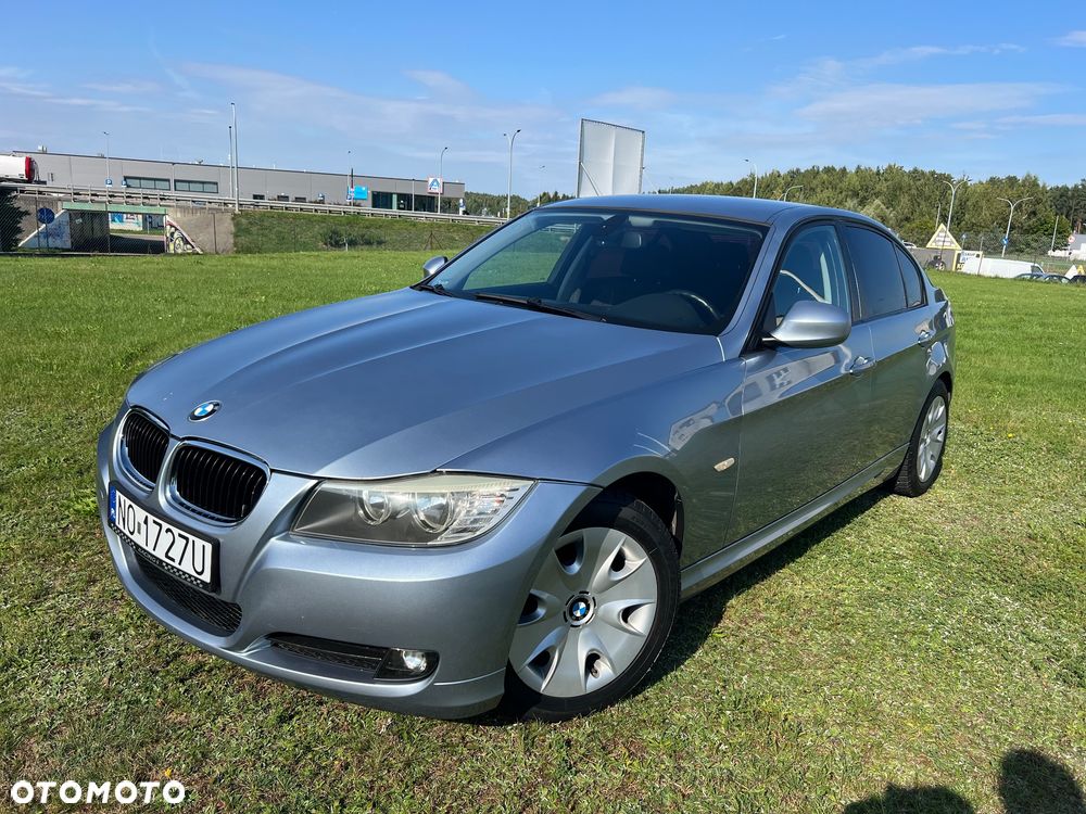 BMW Seria 3 318i Edition Lifestyle - 1