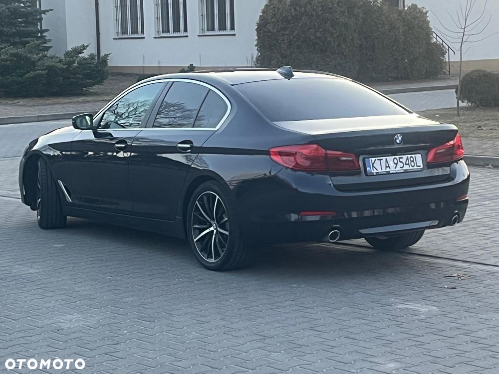 BMW Seria 5 520d xDrive Luxury Line - 10