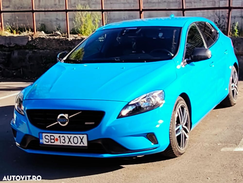 Volvo V40 D2 R-Design - 2