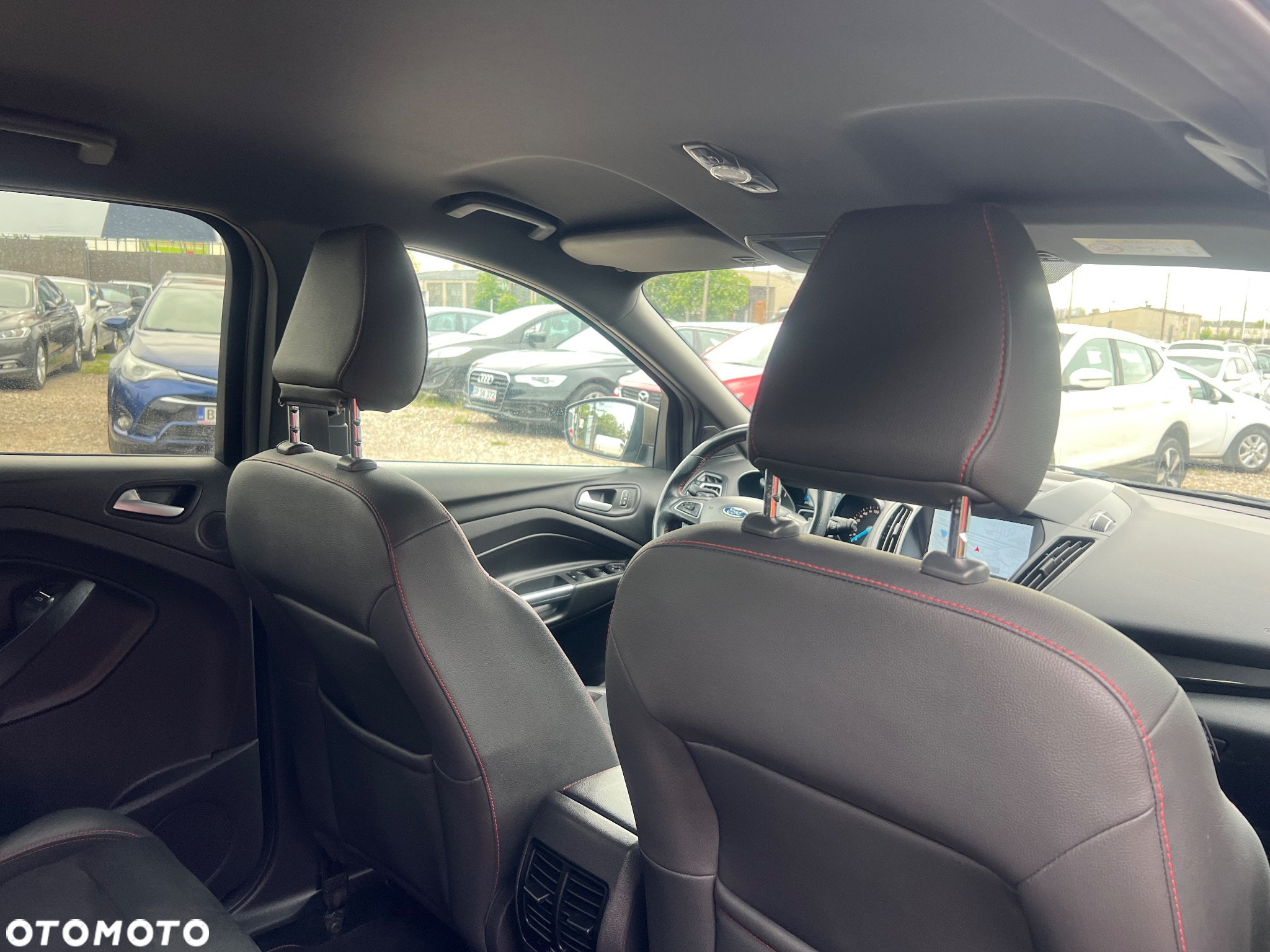 Ford Kuga 2.0 TDCi 4x4 ST-Line - 9