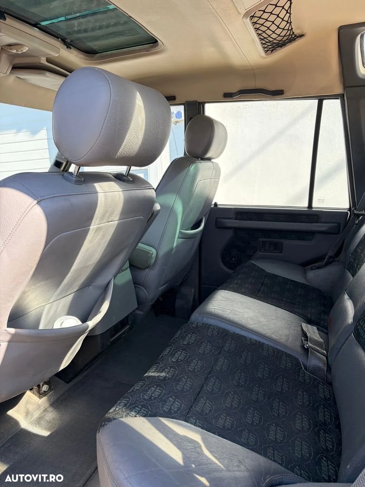 Land Rover Discovery - 5