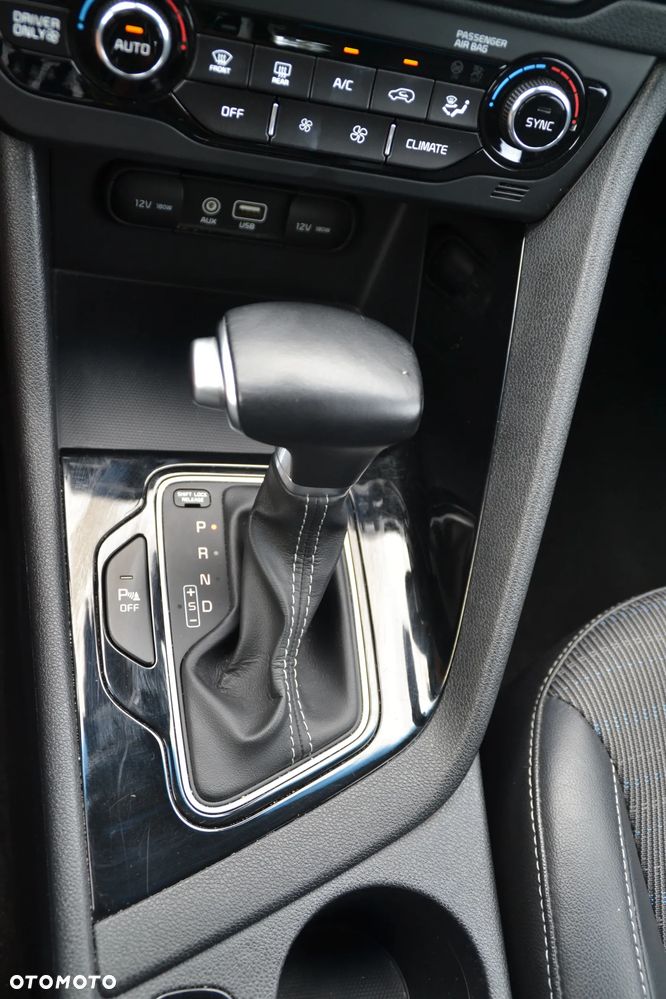 Kia Niro 1.6 GDI 2WD Vision - 35