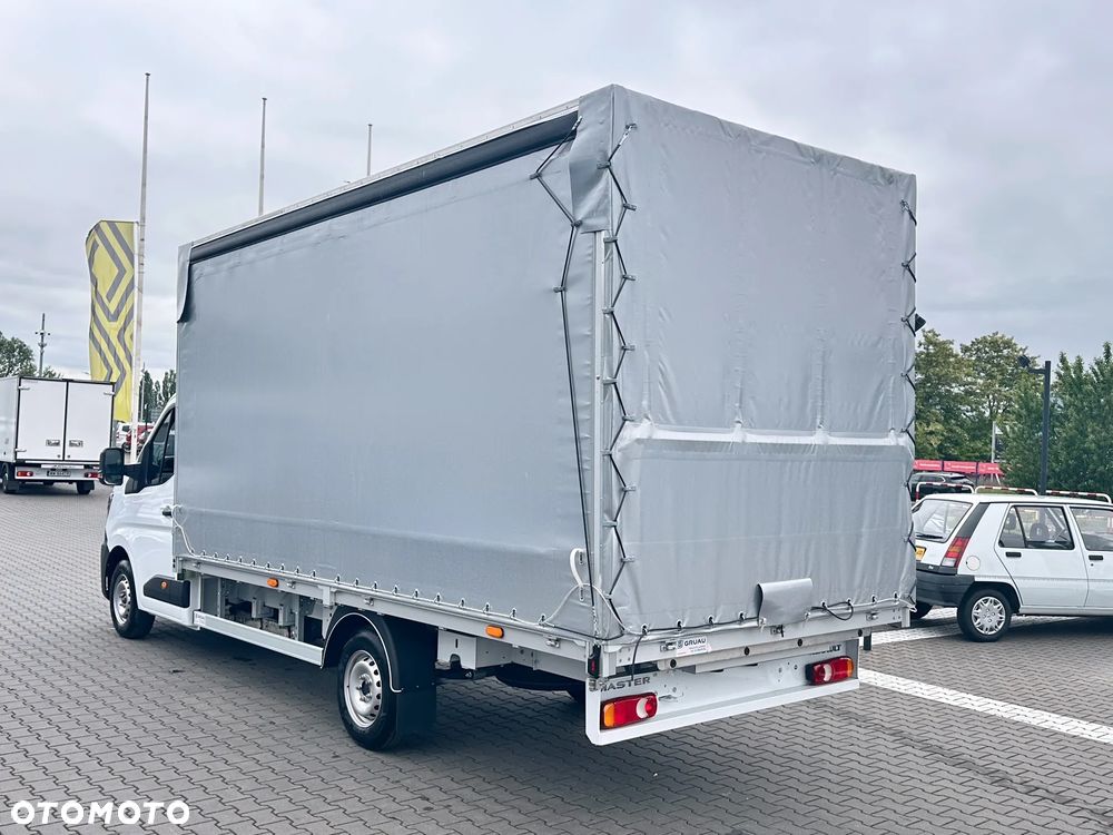 Renault Master - 4