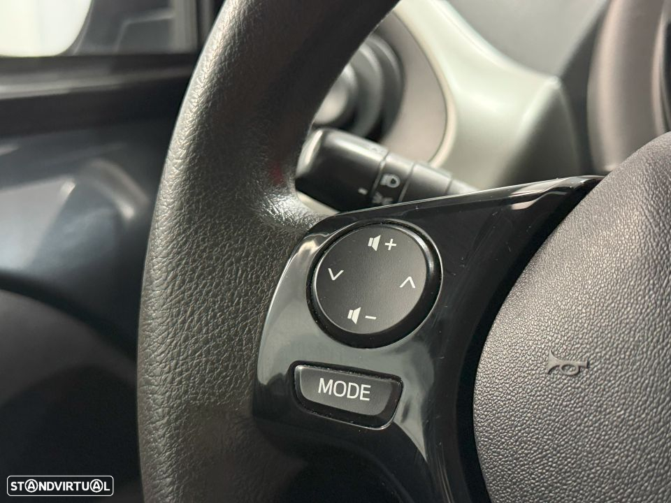 Peugeot 108 1.0 VTi Allure - 15