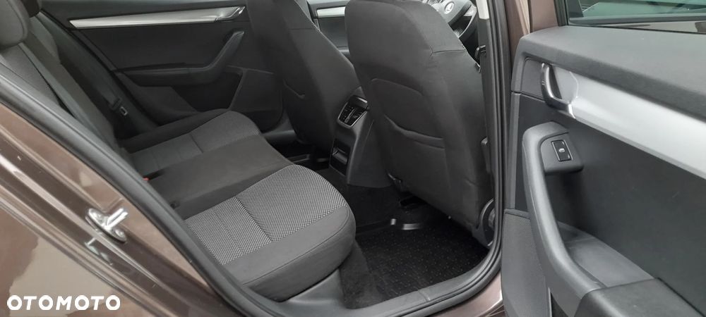 Skoda Octavia 1.6 TDI DPF Ambition Green tec - 15