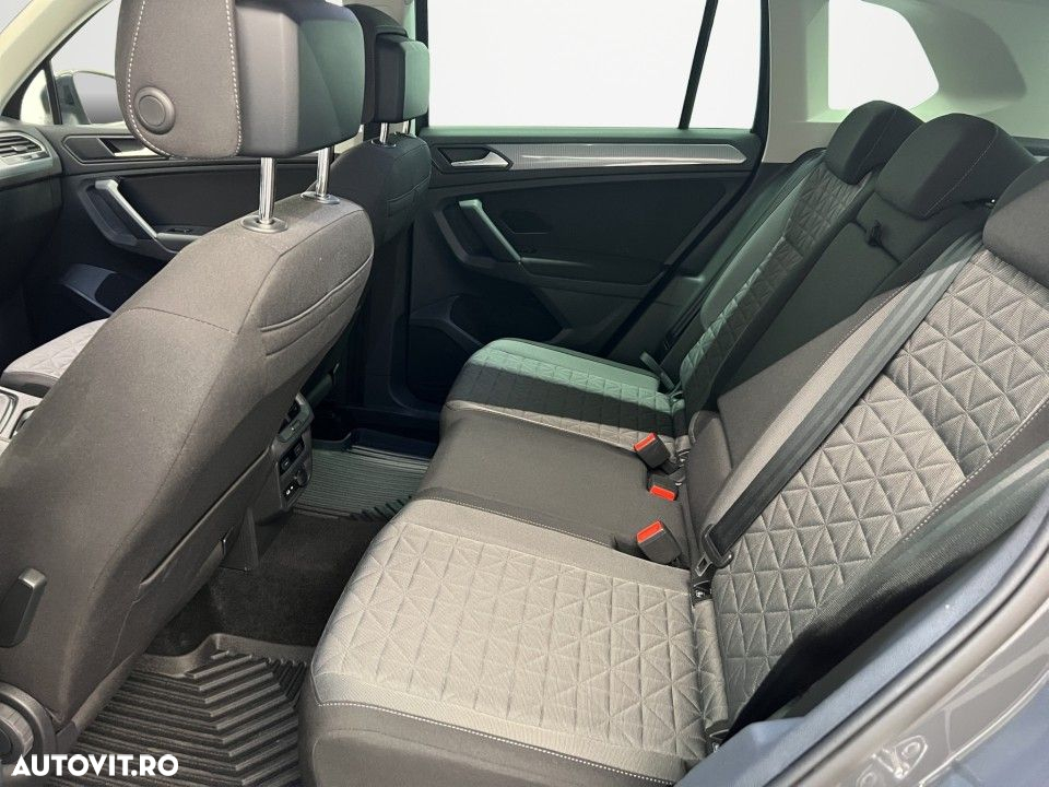 Volkswagen Tiguan 2.0 TDI SCR DSG 4Motion Life - 13