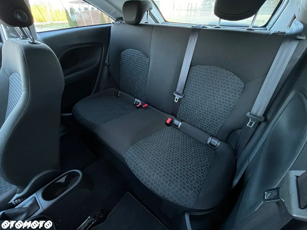 Opel Corsa 1.2 Enjoy - 10
