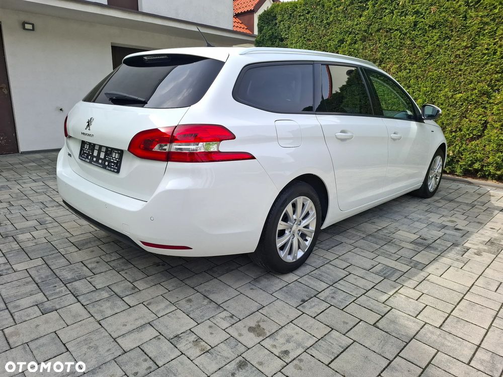 Peugeot 308 - 12