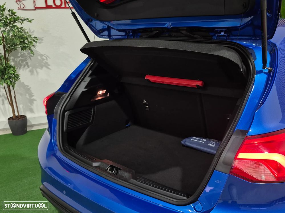Ford Focus 1.5 TDCi ECOBlue ST-Line X Aut. - 41