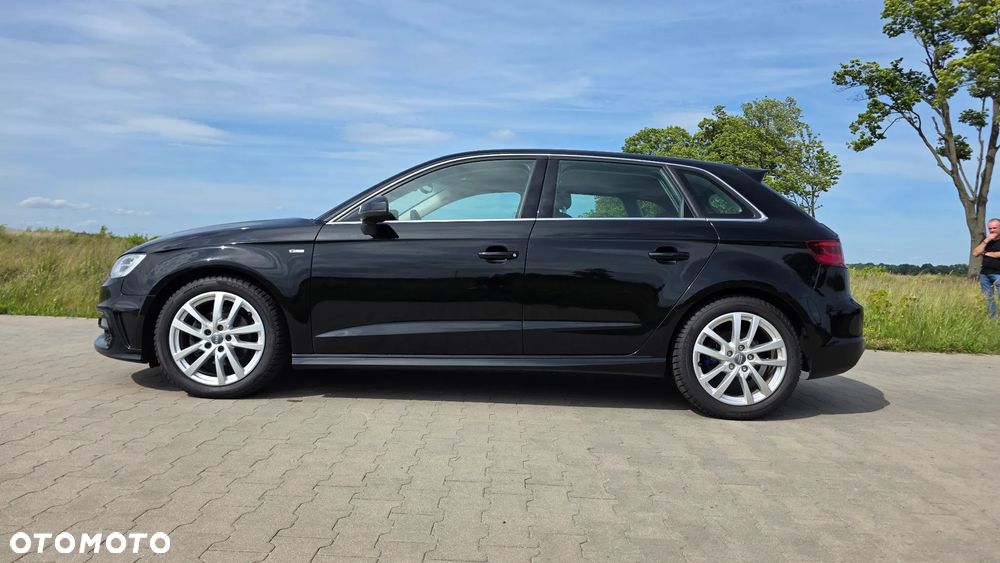 Audi A3 Sportback 2.0 TDI Ambiente - 11