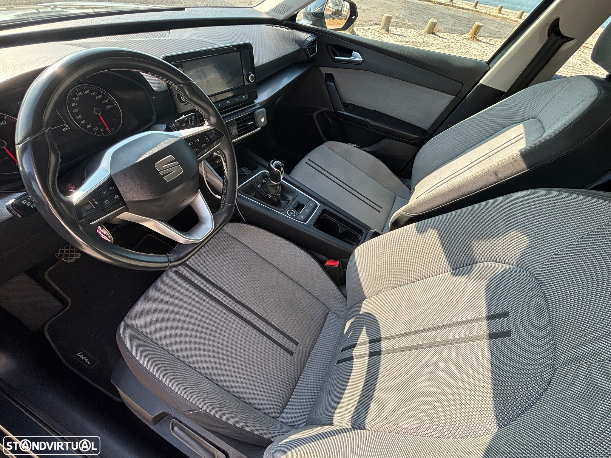 SEAT Leon 2.0 TDI FR - 6