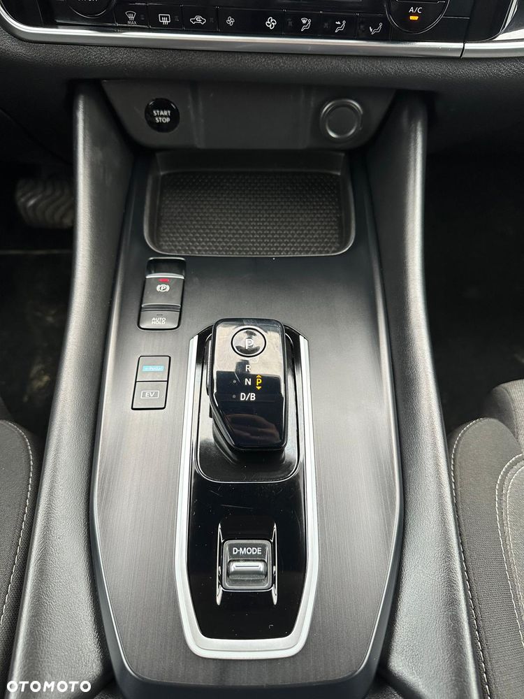 Nissan Qashqai 1.5 e-POWER N-Connecta - 11