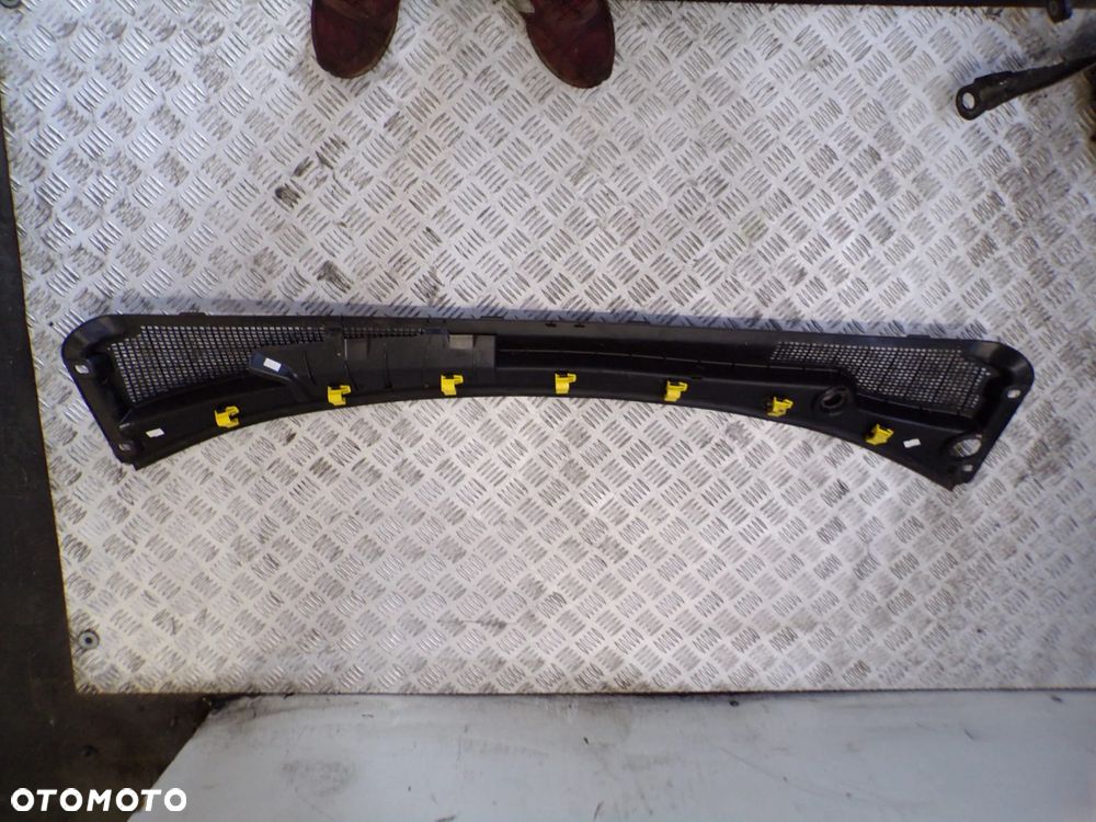 PODSZYBIE RENAULT ZOE - 2