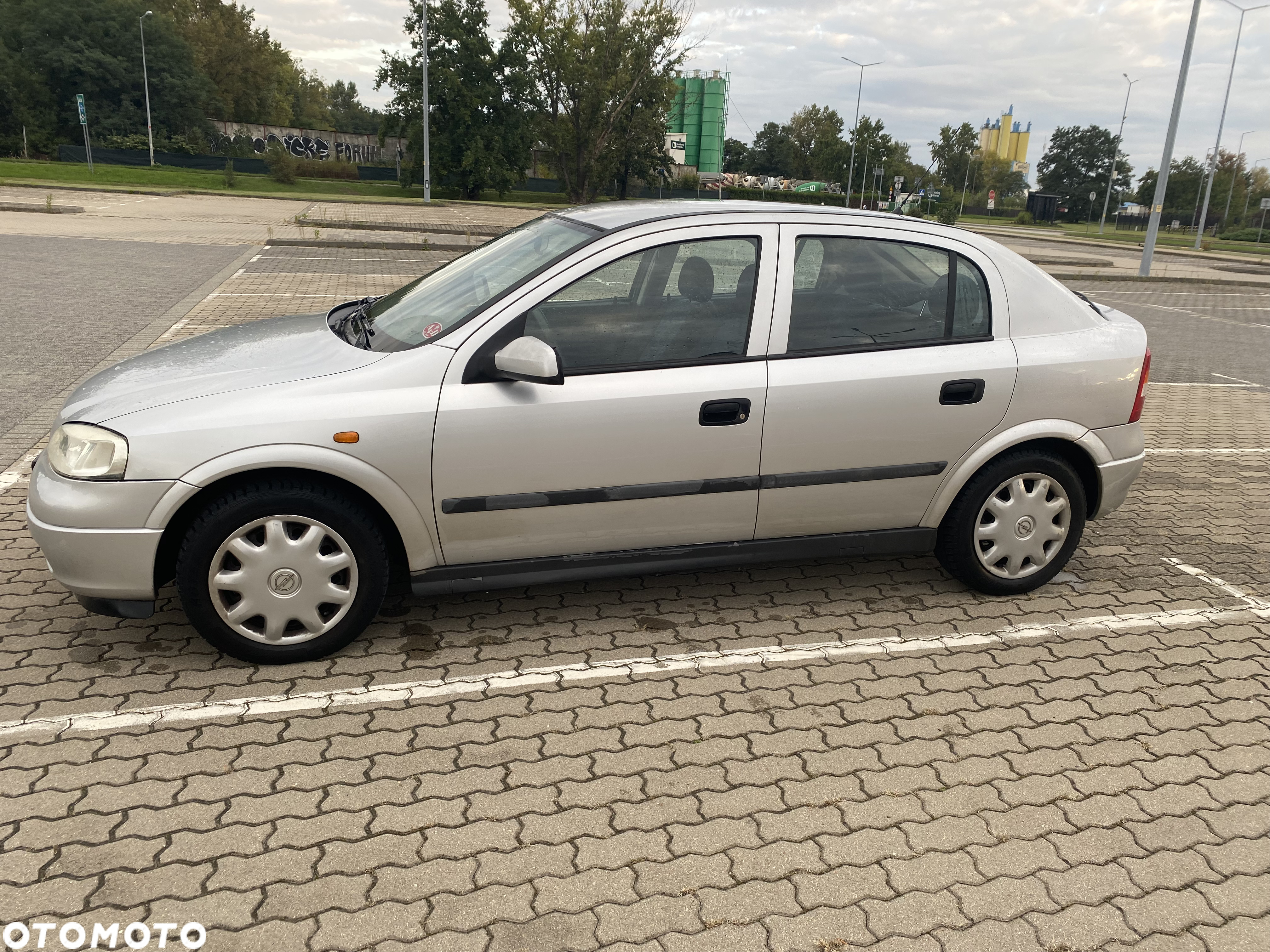 Opel Astra 1.6 - 4