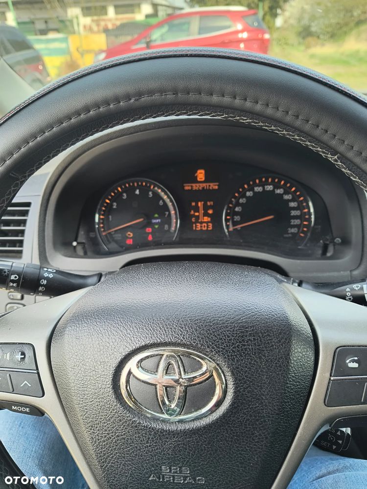 Toyota Avensis 1.8 Edition - 10