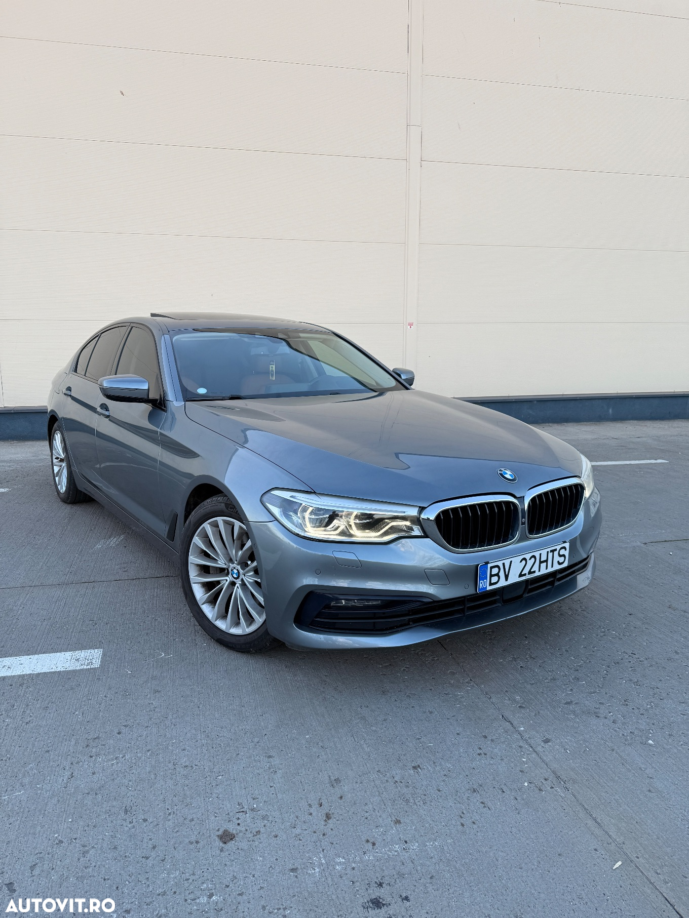 BMW Seria 5 530i AT - 3