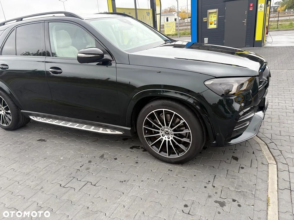 Mercedes-Benz GLE - 23