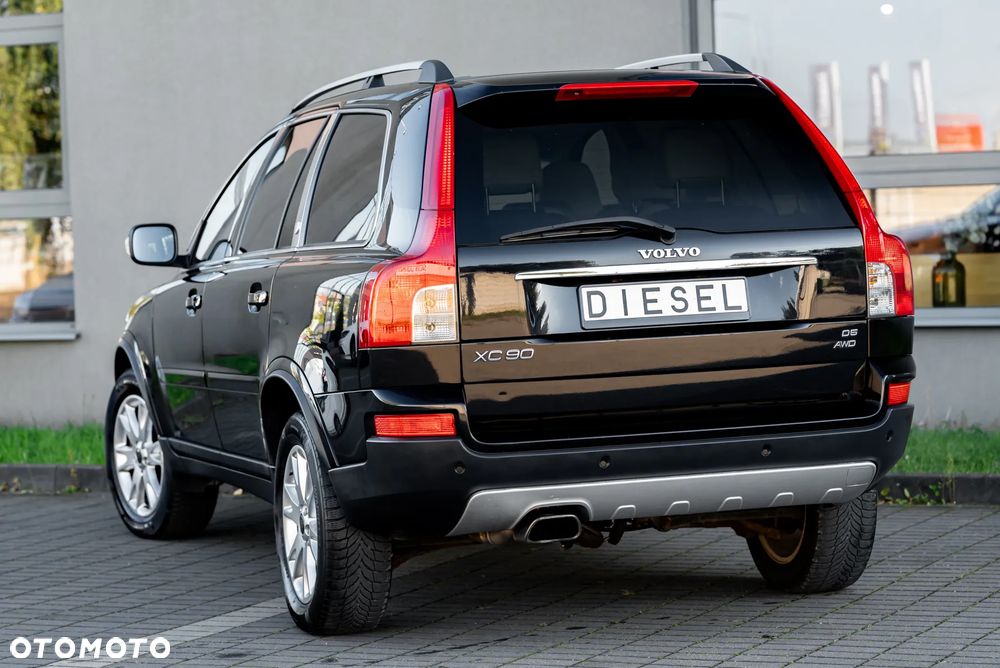 Volvo XC 90 D5 AWD Executive - 28