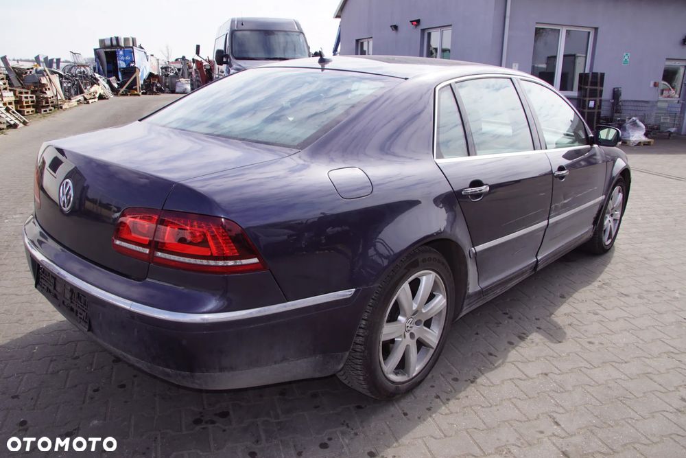 Auto na części 692106889 Volkswagen Phaeton lift 2014 3.0 tdi CEXB 240 km lakier LR7W wersja nie long maska zderzak radio lampy fotele grill drzwi  deska poduszka led - 8