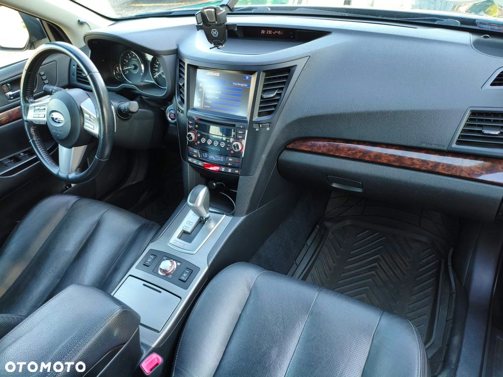 Subaru Outback 3.6 R Exclusive Navi MAC - 15