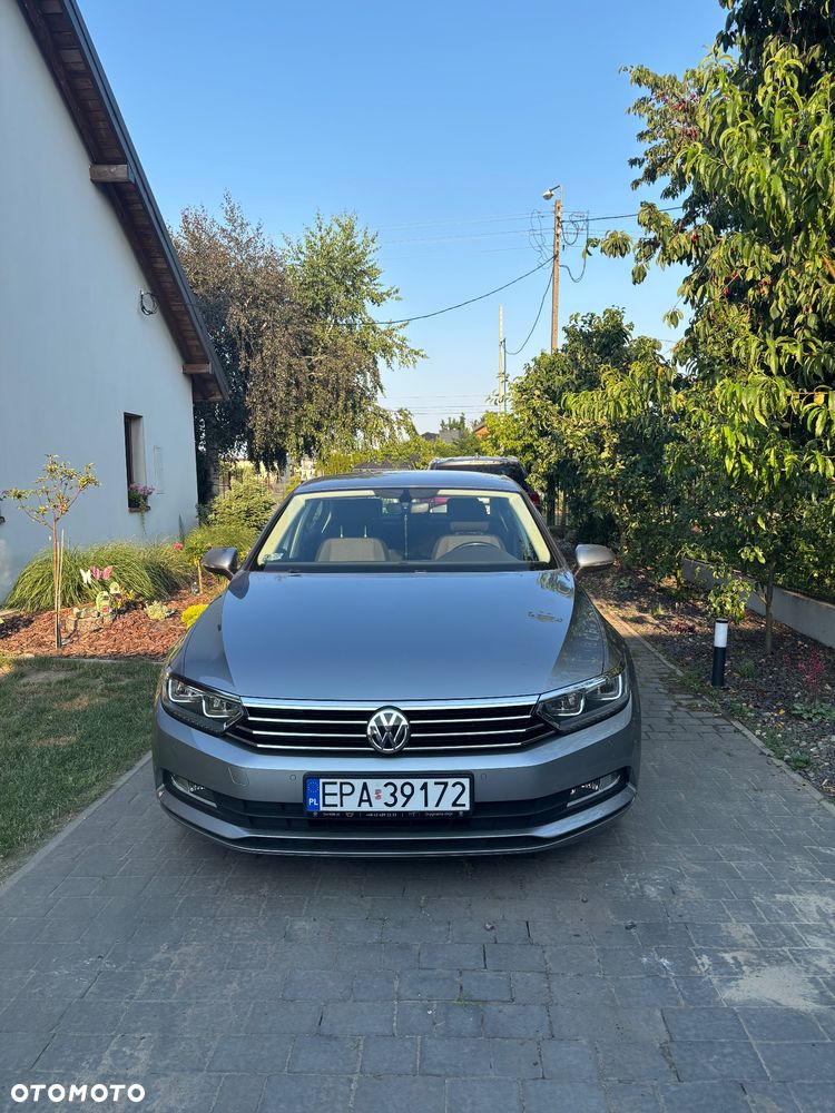 Volkswagen Passat 1.5 TSI EVO Trendline DSG - 2