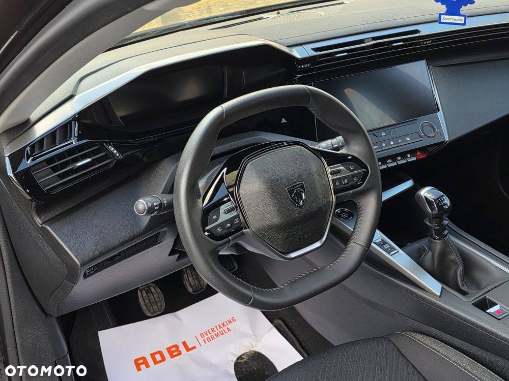 Peugeot 308 - 10