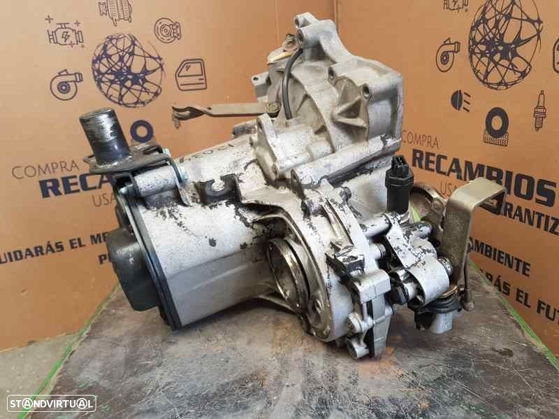 CAIXA VELOCIDADES VOLKSWAGEN POLO 1999 -EQW - 4