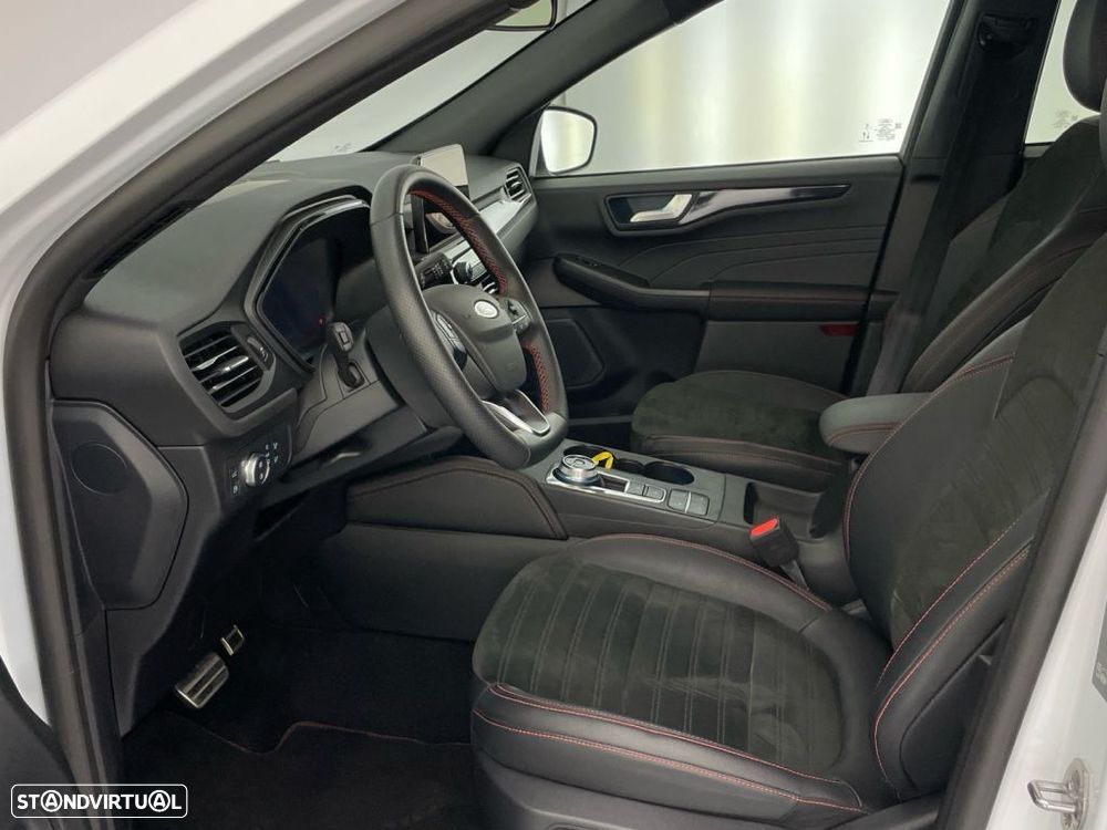 Ford Kuga 2.5 FHEV ST-Line X - 11