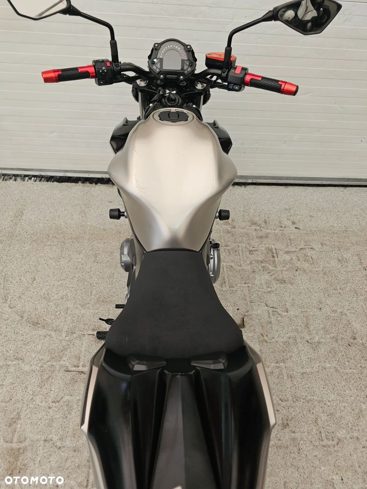 Kawasaki Z 650 - 32