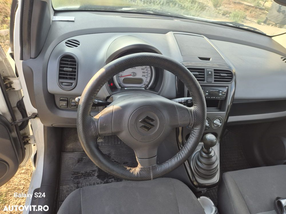 Suzuki Splash - 21