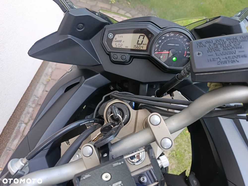 Yamaha XJ - 4