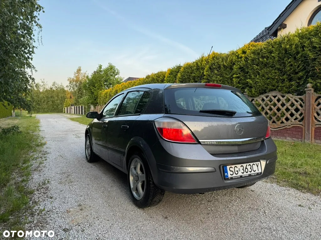 Opel Astra 1.8 Enjoy - 7