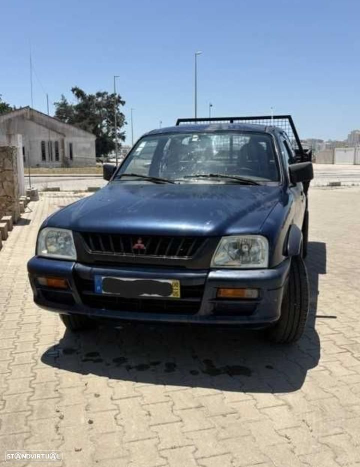 Mitsubishi L200 - 3