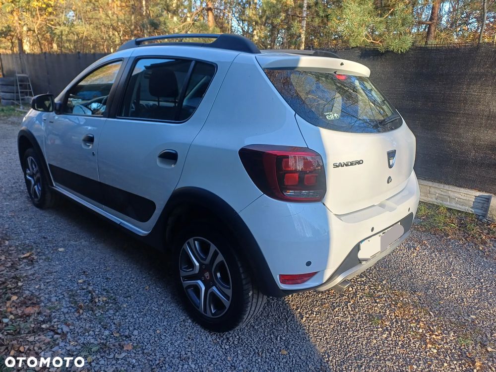 Dacia Sandero Stepway TCe 90 (S&S) Essential - 6