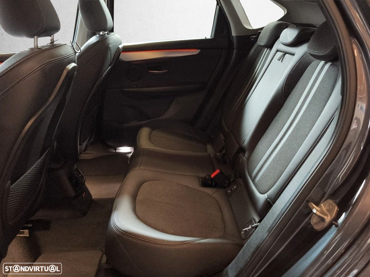 BMW 216 Active Tourer - 8