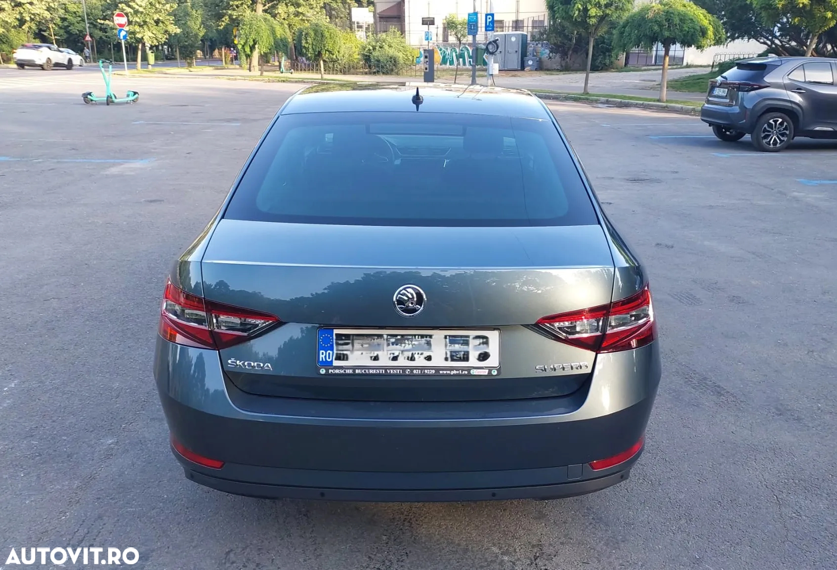 Skoda Superb 1.5 TSI DSG Ambition - 2