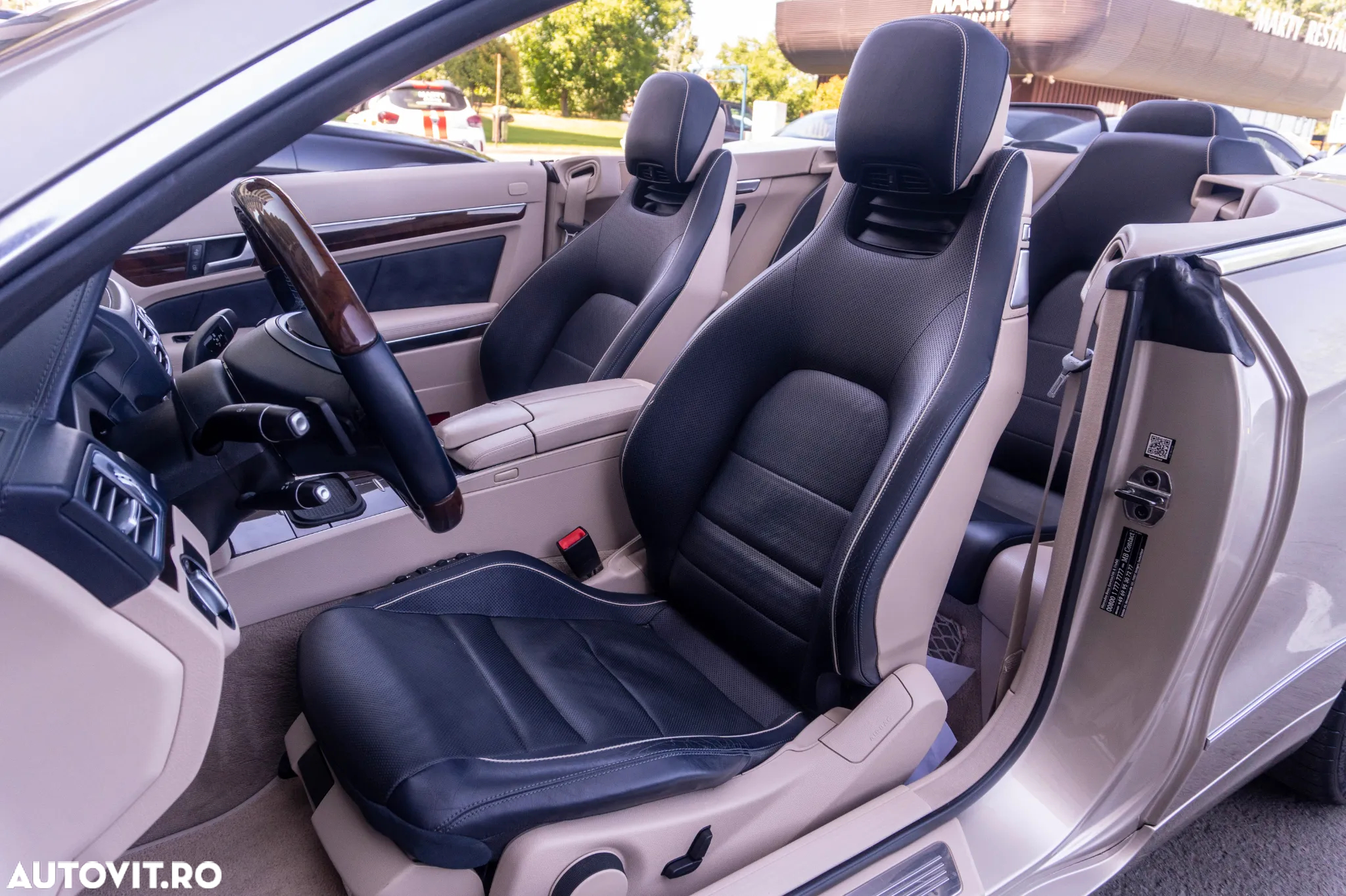 Mercedes-Benz E - 21