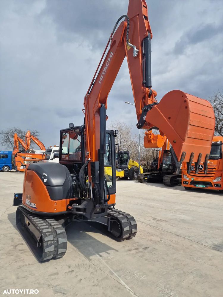 Hitachi ZX65, 6,5tone, 2025, NOU, 66.900 EUR+Tva, PROMOTIE CUPLA RAPIDA+3 CUPE NOI, Aer cond, Inst picon, Ad sapare 4,5m, latime 2m, inaltime 2,55m, posibilitate leasing 5 ani, SUPER PRET 66.900 EUR+Tva - 33