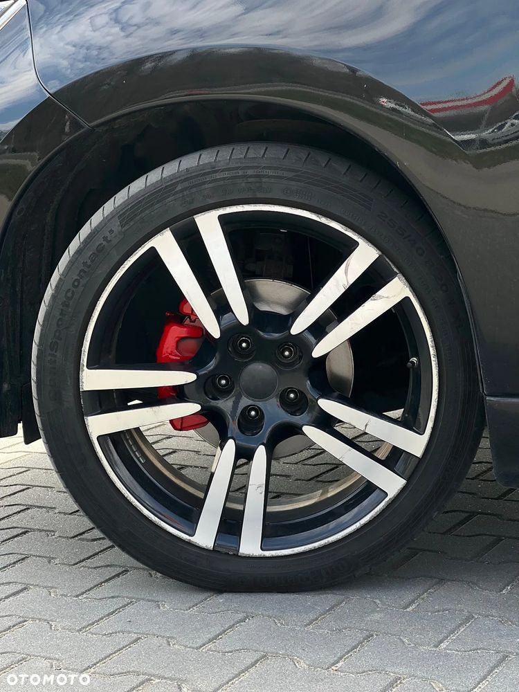 Mitsubishi Outlander 2.0 4WD Plus - 9