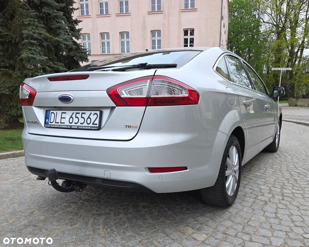 Ford Mondeo 2.0 TDCi Titanium - 4