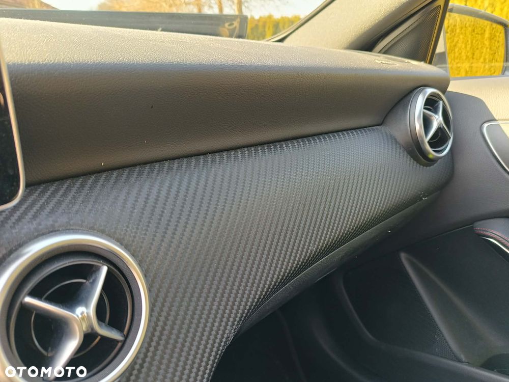 Mercedes-Benz Klasa A 200 7G-DCT AMG Line - 21