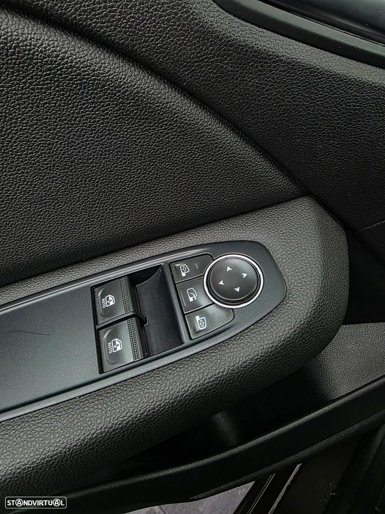 Renault Clio TCe 100 EDITION ONE - 16