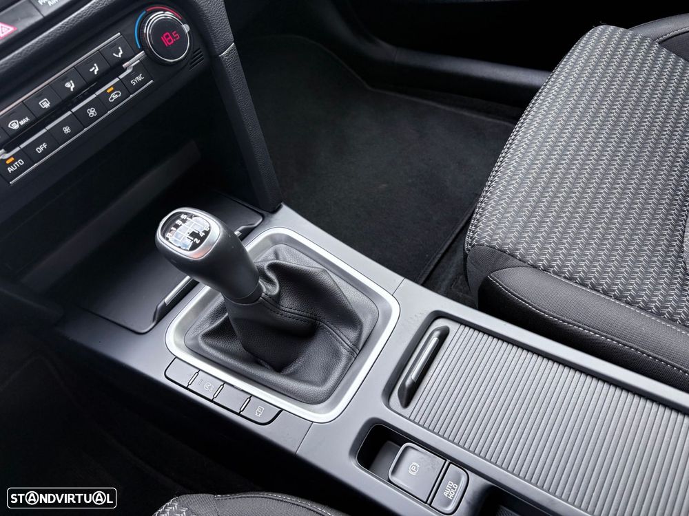 Kia XCeed 1.5 T-GDI Sport - 43