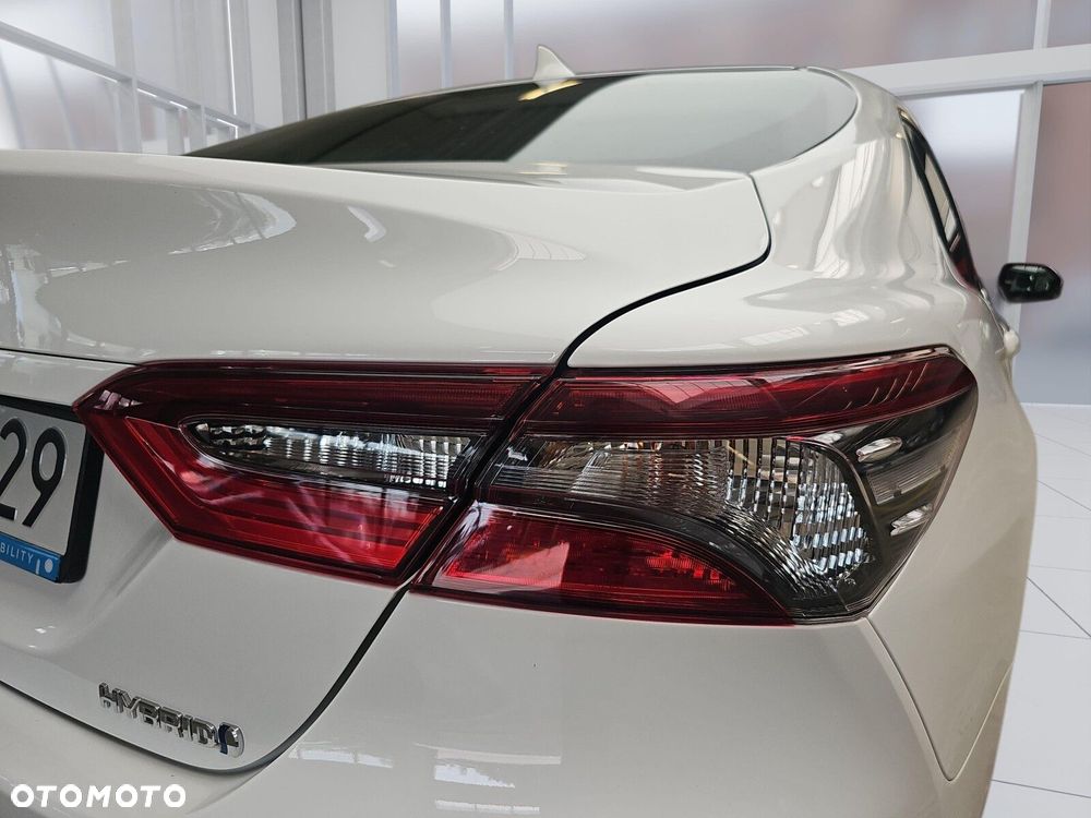 Toyota Camry 2.5 Hybrid Prestige CVT - 34