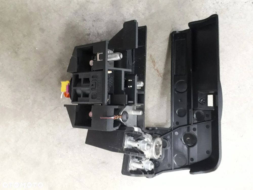 klema plusowa pirotechniczna 4F0915459 A6 C6 2.0 FSI TFSI BPJ - 1
