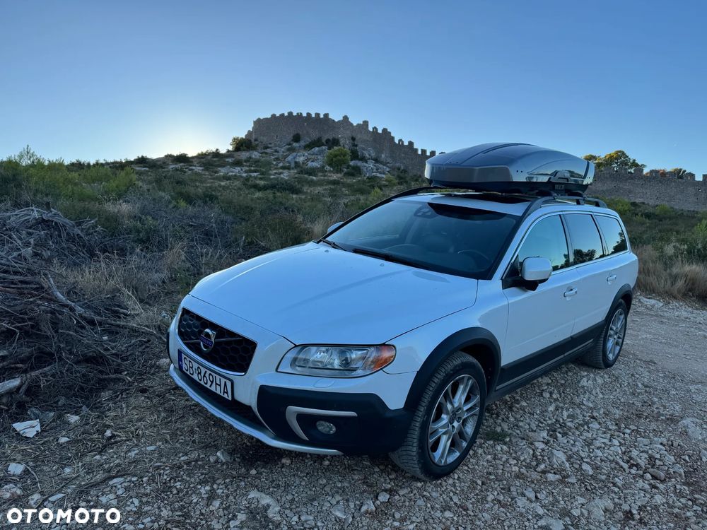 Volvo XC 70 T5 AWD Summum - 1