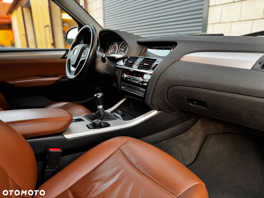 BMW X3 xDrive20d Advantage - 35