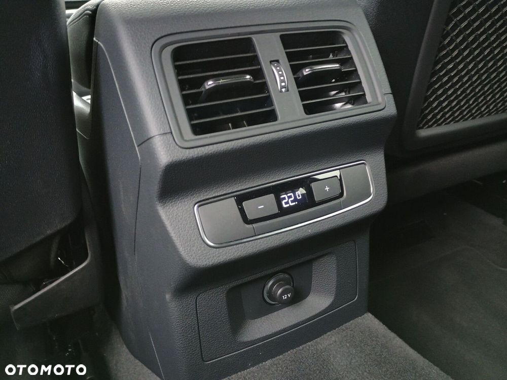 Audi Q5 Sportback - 14