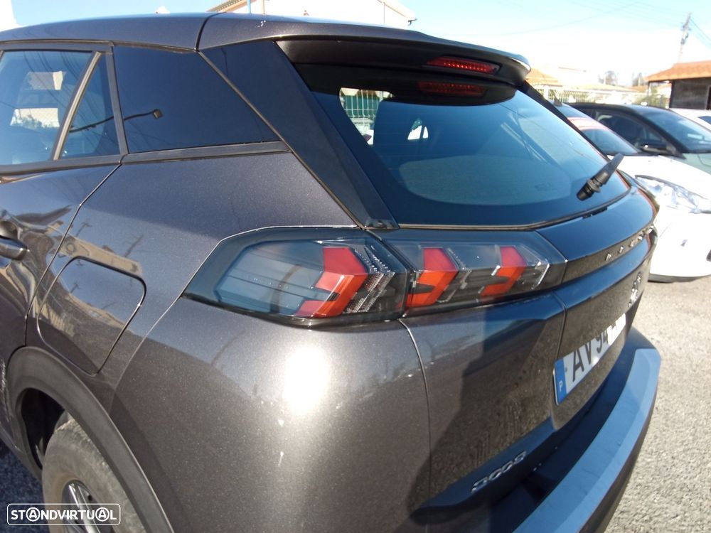 Peugeot 2008 1.2 PureTech Active - 10