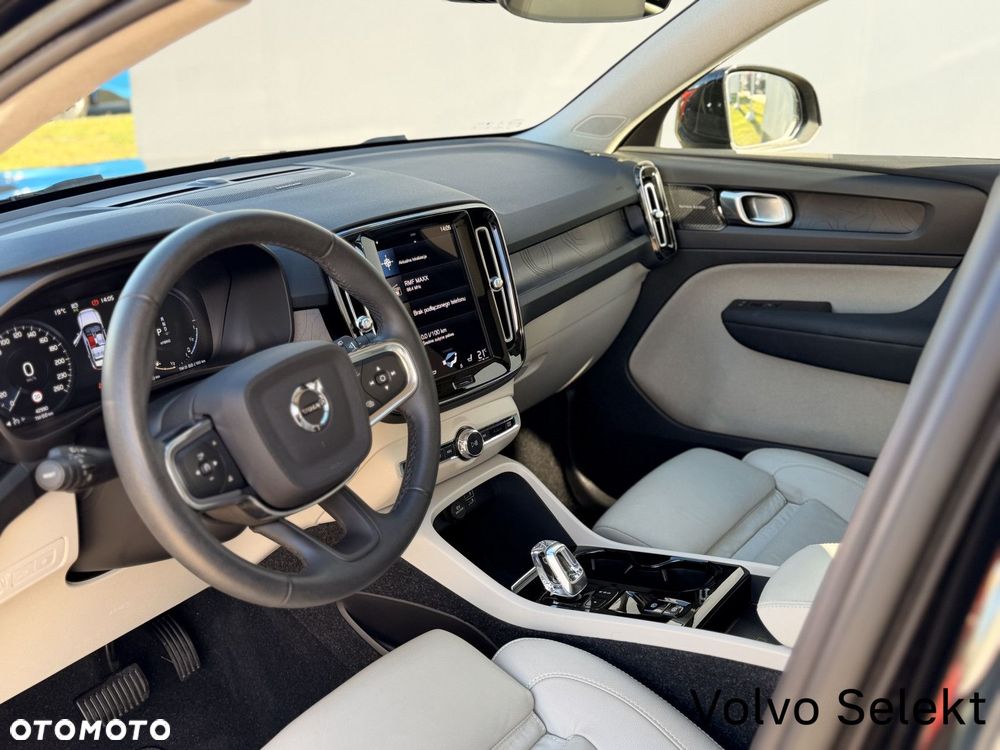 Volvo XC 40 2022